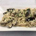 Brezza Marina & Ristorante Shoreline B&B 4*