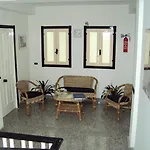 B&B Brezza Marina & Ristorante Shoreline 포쟐로