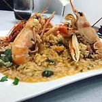 Brezza Marina & Ristorante Shoreline 4* 포쟐로