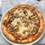 Brezza Marina & Ristorante Shoreline 4* 포쟐로