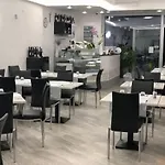 Brezza Marina & Ristorante Shoreline 4*