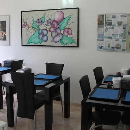 Brezza Marina & Ristorante Shoreline 4*