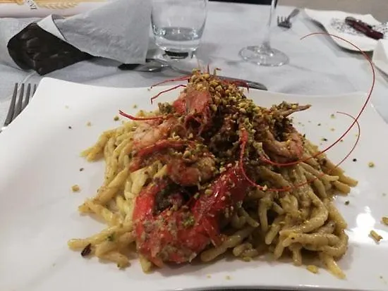 Brezza Marina & Ristorante Shoreline Nocleg ze śniadaniem