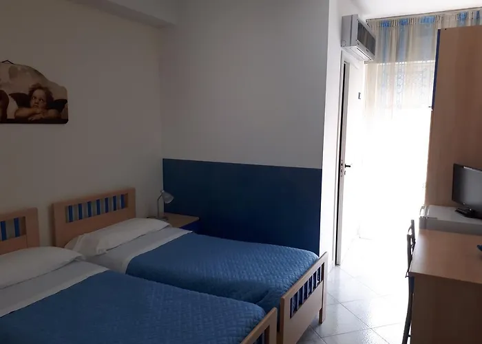 Brezza Marina & Ristorante Shoreline Nocleg ze śniadaniem 4*